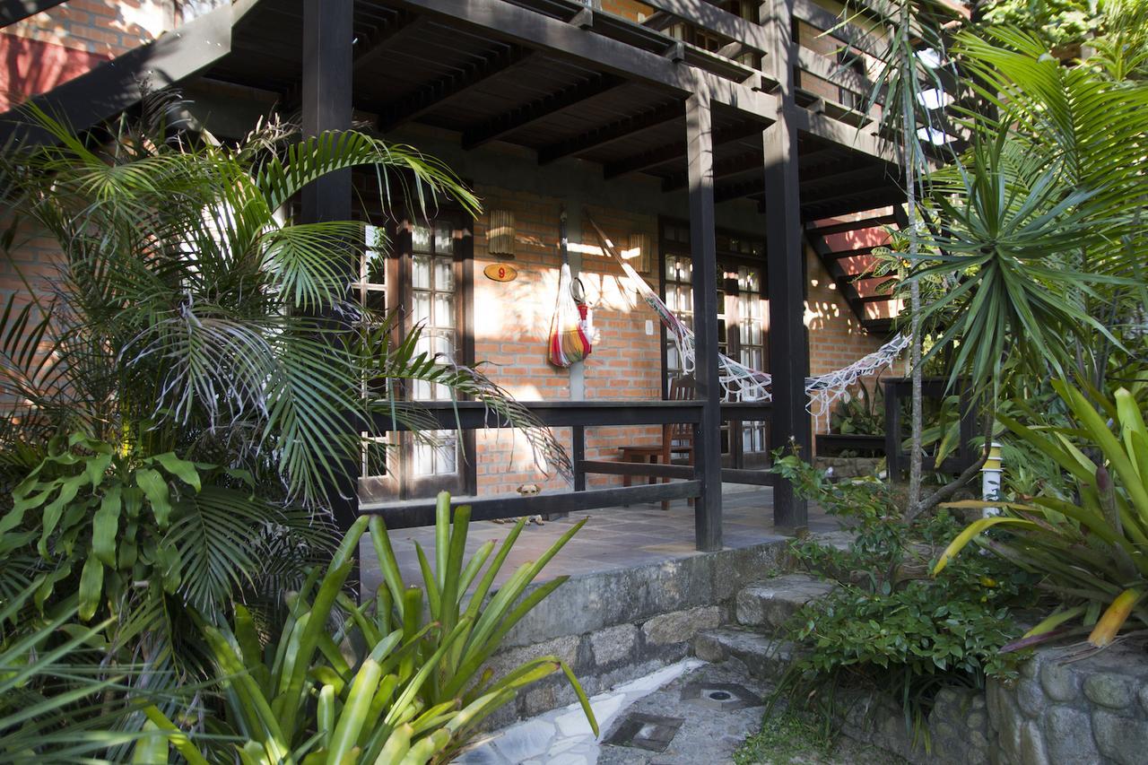 Pousada Alem Do Jardim Praia do Rosa Ngoại thất bức ảnh