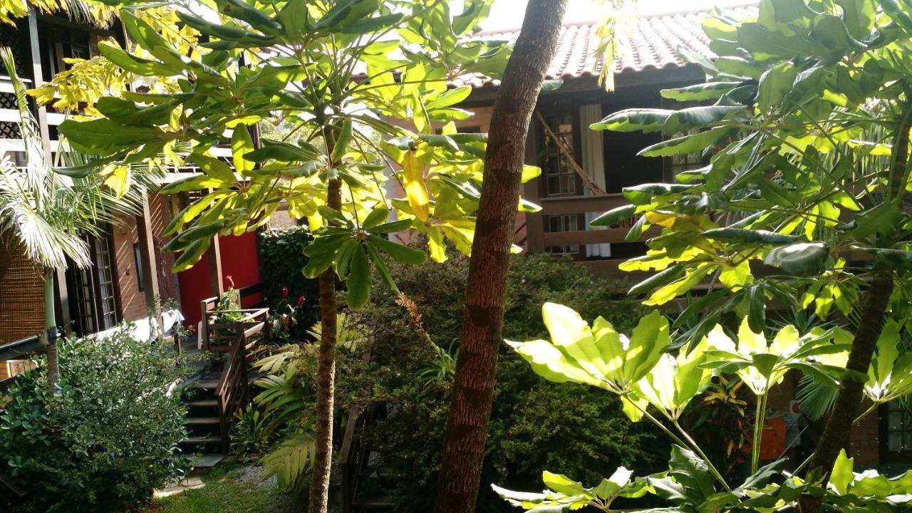 Pousada Alem Do Jardim Praia do Rosa Ngoại thất bức ảnh